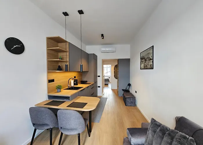 Elegant Teo Touras In Old Town